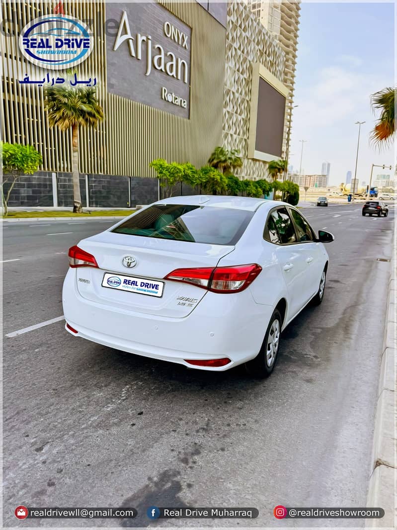 TOYOTA YARIS 1.5E  Year-2019 Engine-1.5L Color-Grey Odo meter-85000km 6