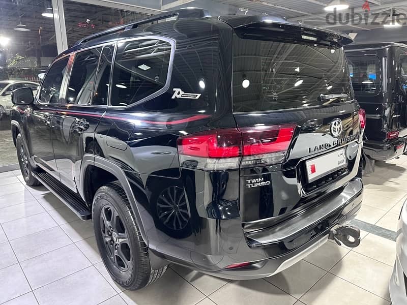 Toyota Land Cruiser 2022 1