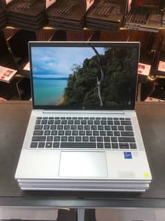 HP EliteBook 830 G8 Core i7-11th Gen 0