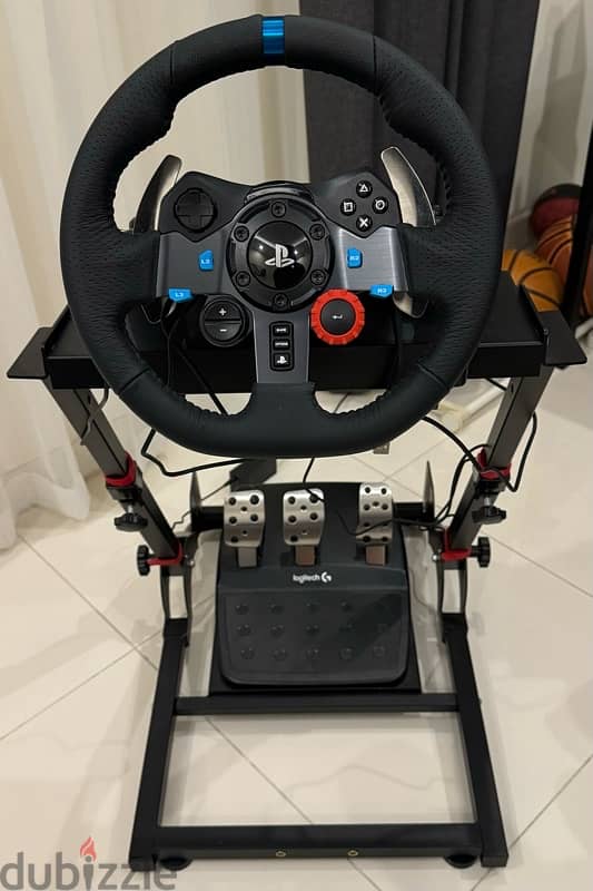 Logitech G29 Racing Wheel 1