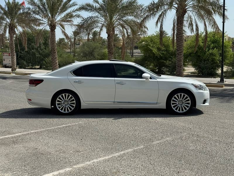 Lexus LS 460L 2013 white 2