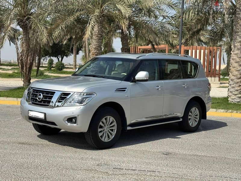 Nissan Patrol SE 2016 Silver 1