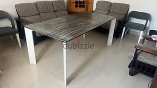 Dining Table 0