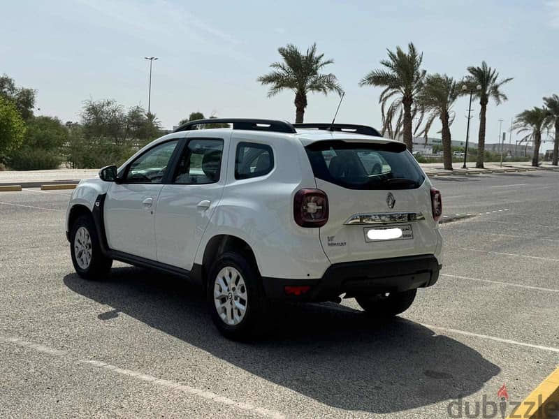 Renault Duster 2024 white 5