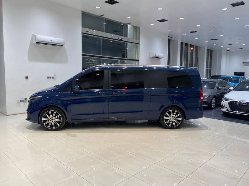 Mercedes-Benz V 250 special edition 2022 blue 2