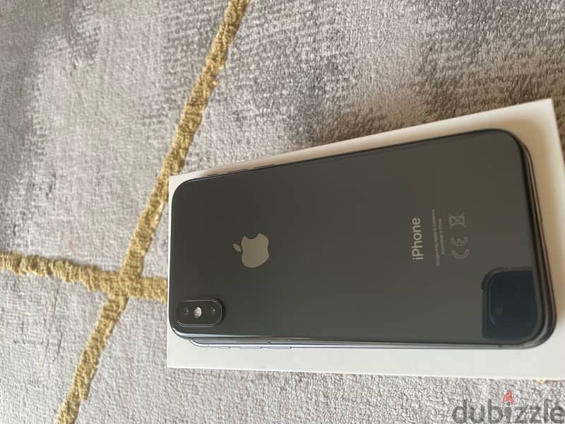 Used iphone X 64 gb Mint condition 1