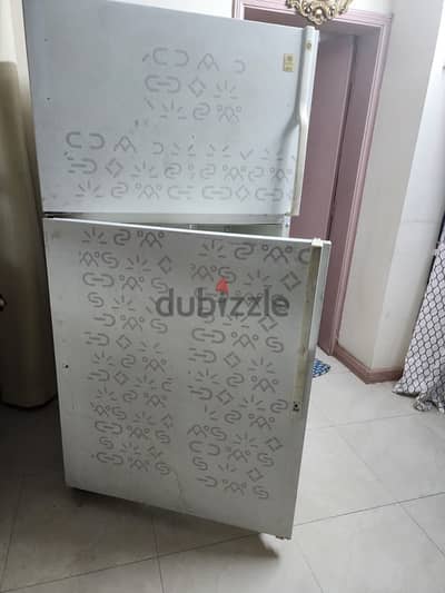 Large Size Double Door Fridge for Sale in Mahooz