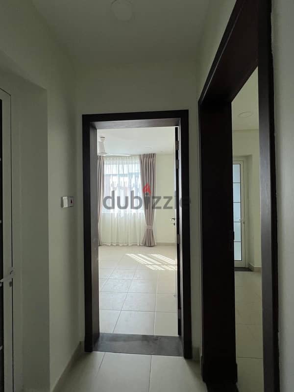 Flat for rent - behind Airport and nearby Busaiteen 2