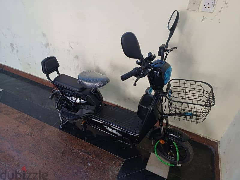 electric bike 1 weak use like new 1