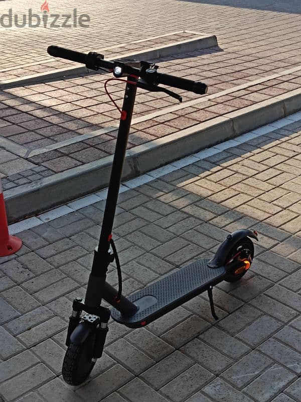 Electric scooter 0