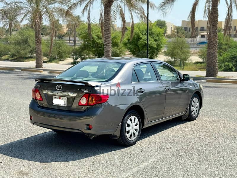 Toyota Corolla  XLI 2010 Grey 6