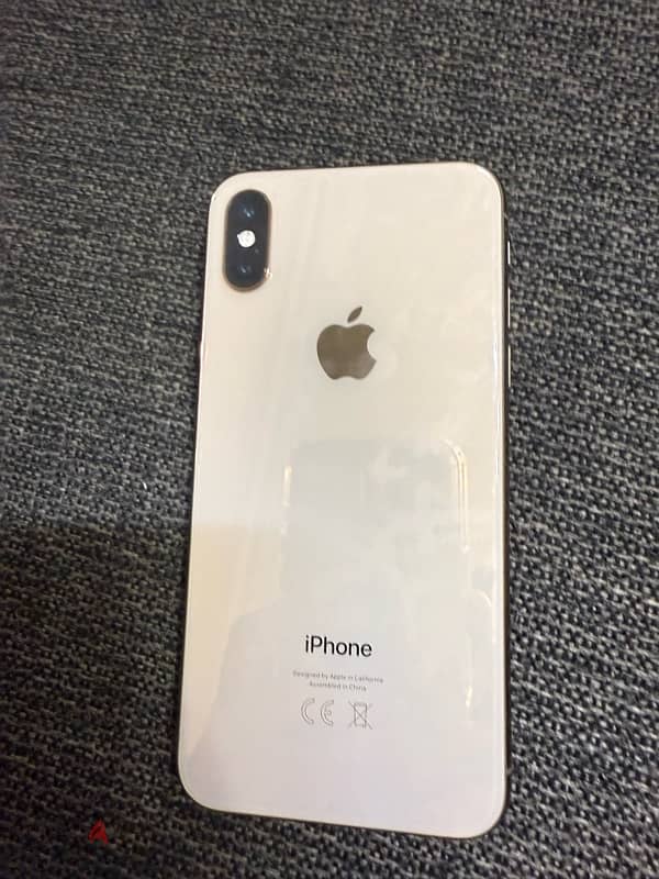 IPhone XS 256 GB golden color with dual sim function 4