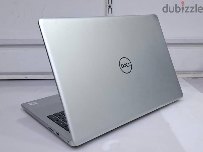 DELL i7 10th Generation Business Laptop 15.6" FHD Screen 256GB M. 2 SSD 6