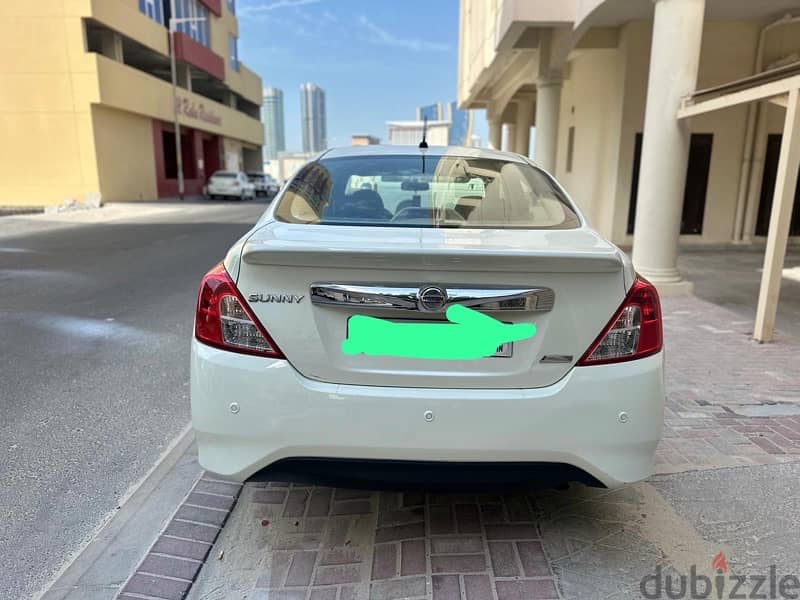 Nissan Sunny 2016 1