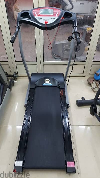 treadmill 110kg like new used 5 or 6 time 60bd