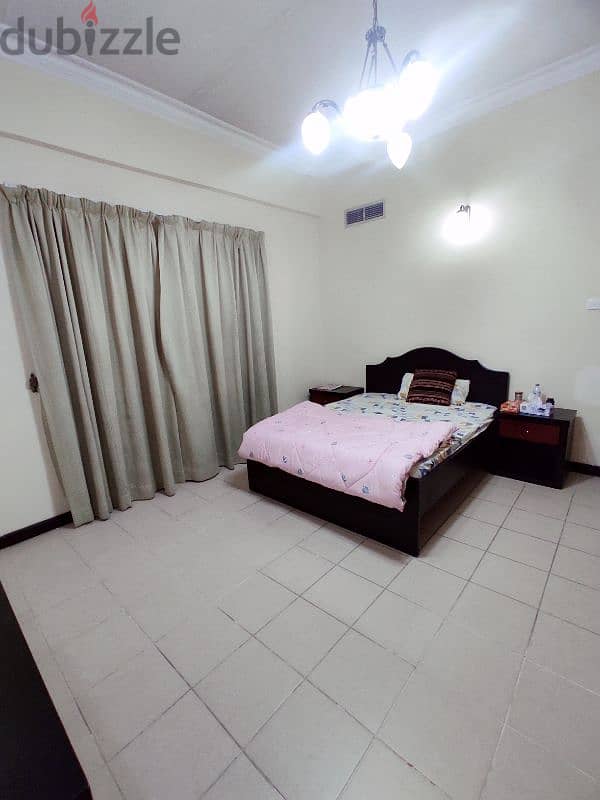 fully furnished room for rent in 2 bed room apartment 0