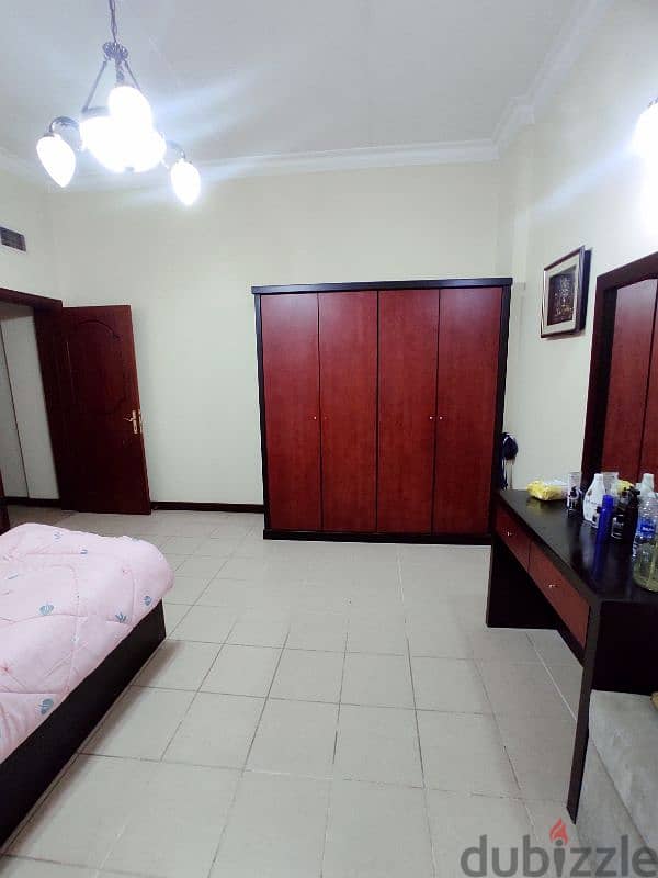 fully furnished room for rent in 2 bed room apartment 1