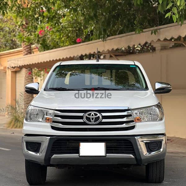 Toyota Hilux 2.7 VVT model 2021 zero accident 1