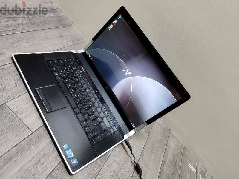 لابتوب dell studio xps 1