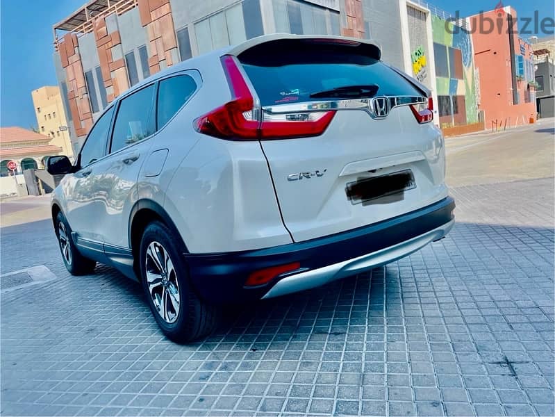 Honda CR-V 2018 Model . 4