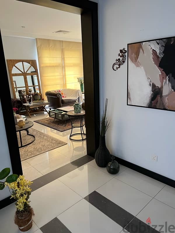 Riffa Views Lagoon 5 bedroom corner villa with large private garden 12