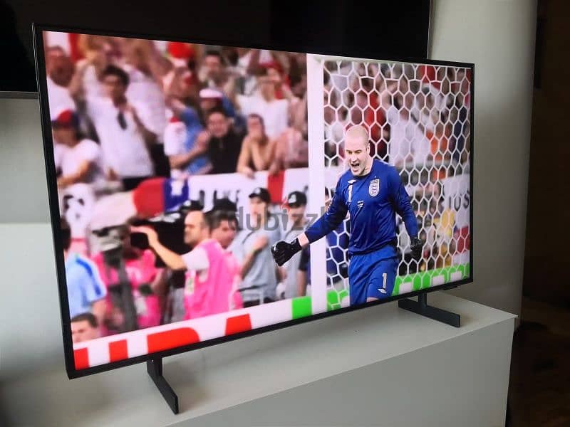 Samsung 43 inch 4K Dynamic Crystal (UA43au8000uxzn) 0