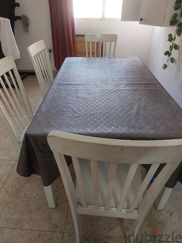 dining table with 4 chair white colour 2