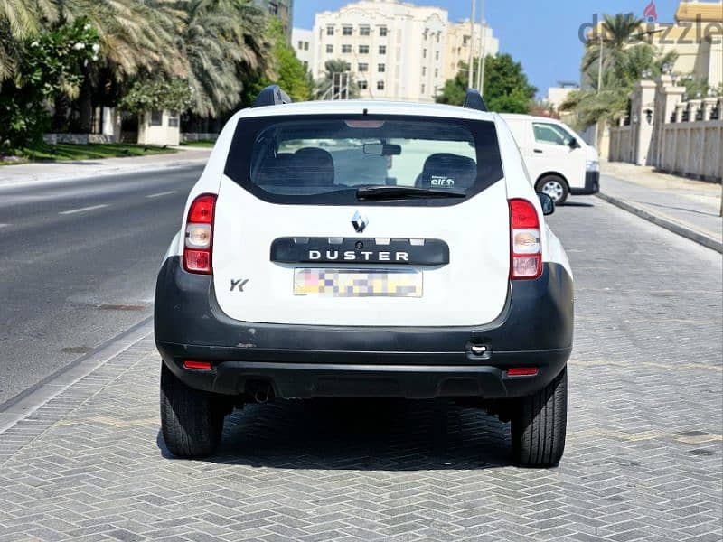 RENAULT DUSTER 2016 EXCELLENT CONDATION URGENTLY FOR SALE 4