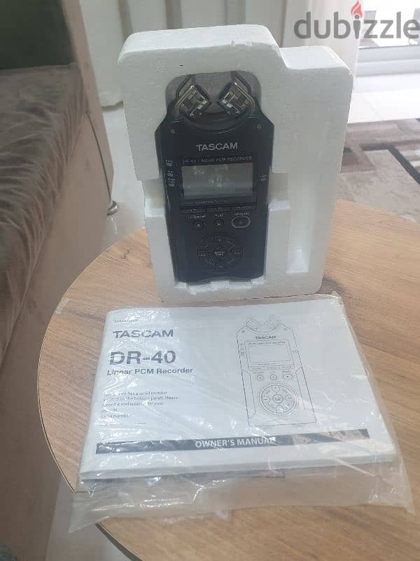 جهاز تسجيل الصوت tascam DR-40 0