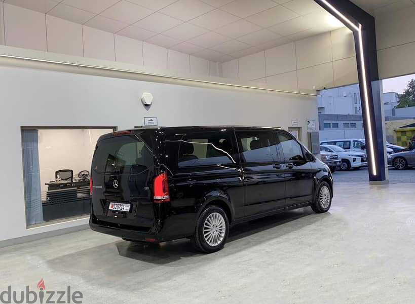 Mercedes-Benz Vito Tourer (187,000 Kms) 1