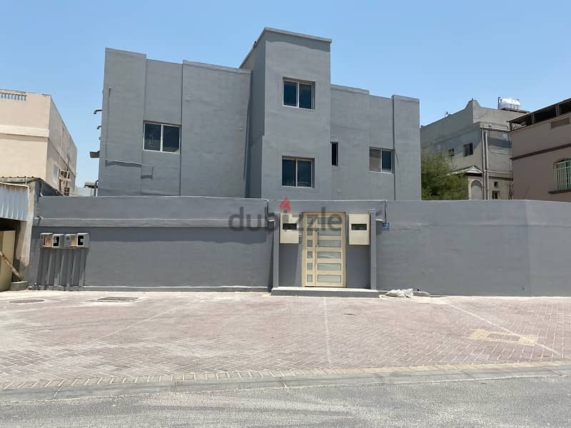 flat for rent in hamad town 19R for family or teaching classes 2