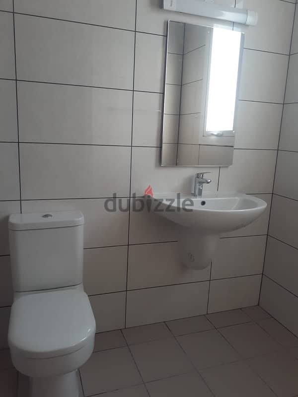 للايجار شقق في الحجيات مبنى جديد FLAT FOR RENT IN HAJIYAT -NEW BULDG 10