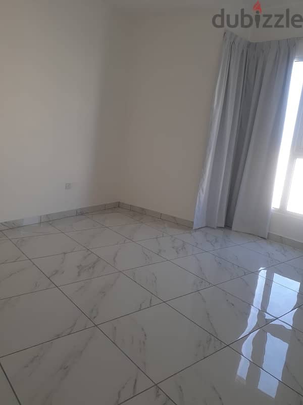 للايجار شقق في الحجيات مبنى جديد FLAT FOR RENT IN HAJIYAT -NEW BULDG 12