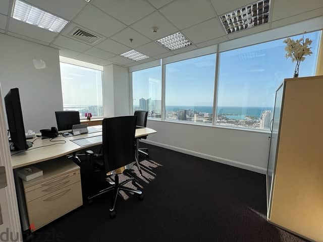 Find office space in BAHRAIN, Almoayyed Tower for 1 person with every 8