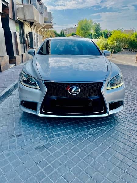 Lexus LS 460  F sport  model 2015 1