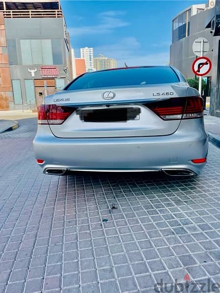 Lexus LS 460  F sport  model 2015 4