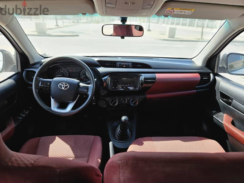 Toyota Hilux 2021-Double Cabine pickup 5