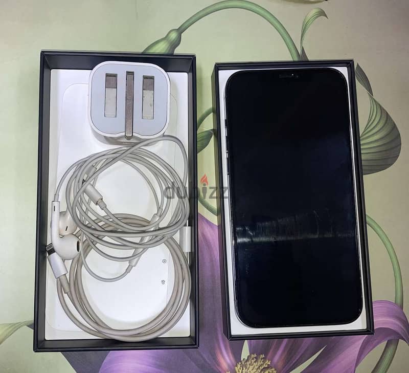 For sale iphone 12 pro max 256 GB with box and all accessories 1