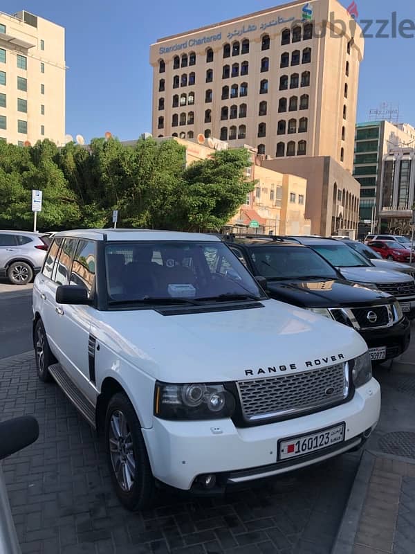 URGENT Range Rover HSE 2009 FOR SALE @ 2400 Only 1