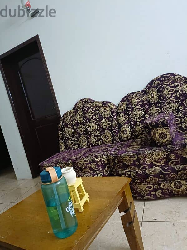 (3213 0006) saprate 1room with bathroom / and sharing kitchen TV hall 2