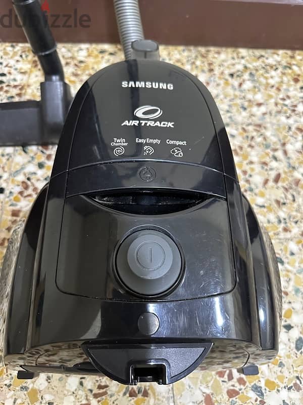 Samsung Vaccum Cleaner 2