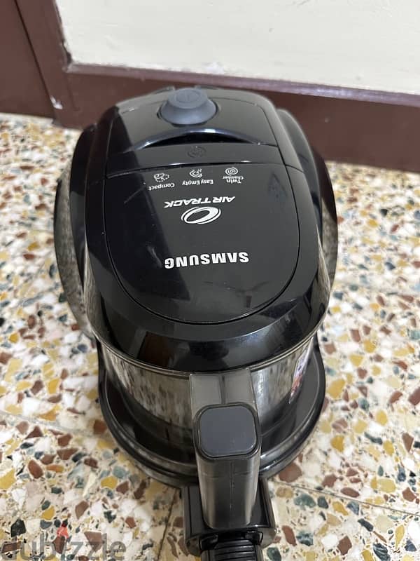 Samsung Vaccum Cleaner 3