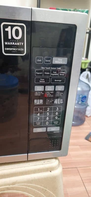 microwave oven 2