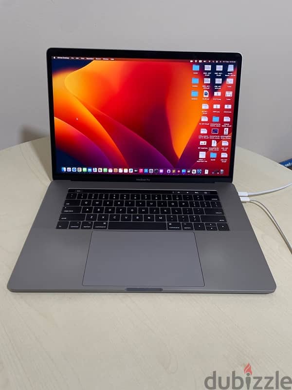 MacBook Pro 15inch - i7 -Touchbar - 16GB Ram - 2GB GRAPHICS -256 SSD 1