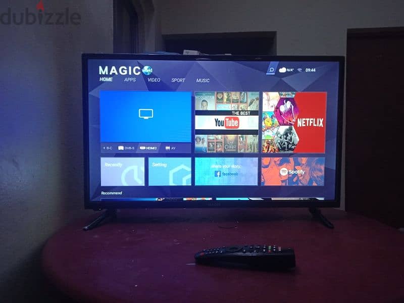 MAGIC  32 INCH  SMART  LED TV 1