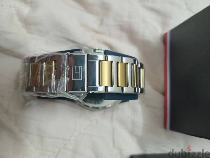 TOMMY HILFIGER WATCH 5