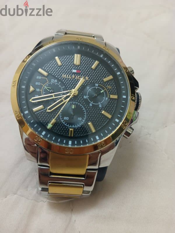 TOMMY HILFIGER WATCH 11