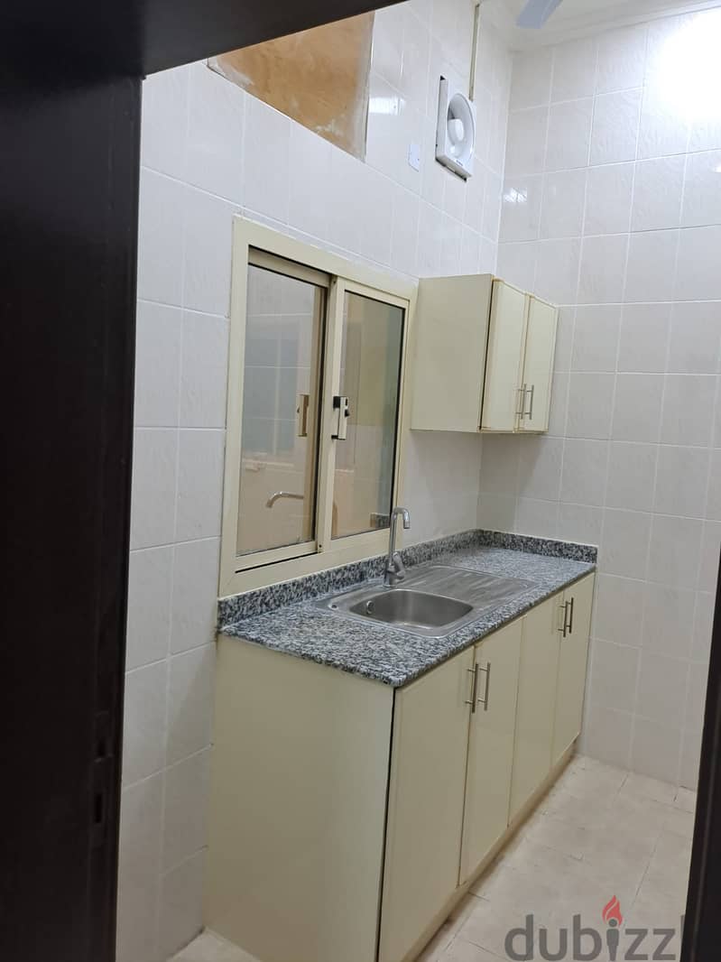 For rent 2bhk in riffa behind montrial showroom 130bd 0