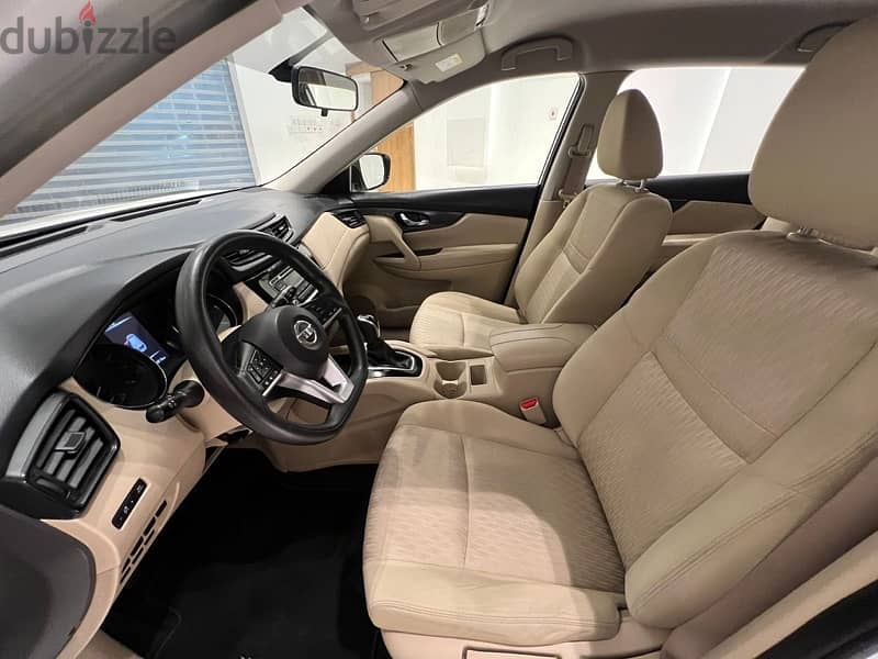 Nissan X-Trail 2.5 model 2018 FOR SALE 3