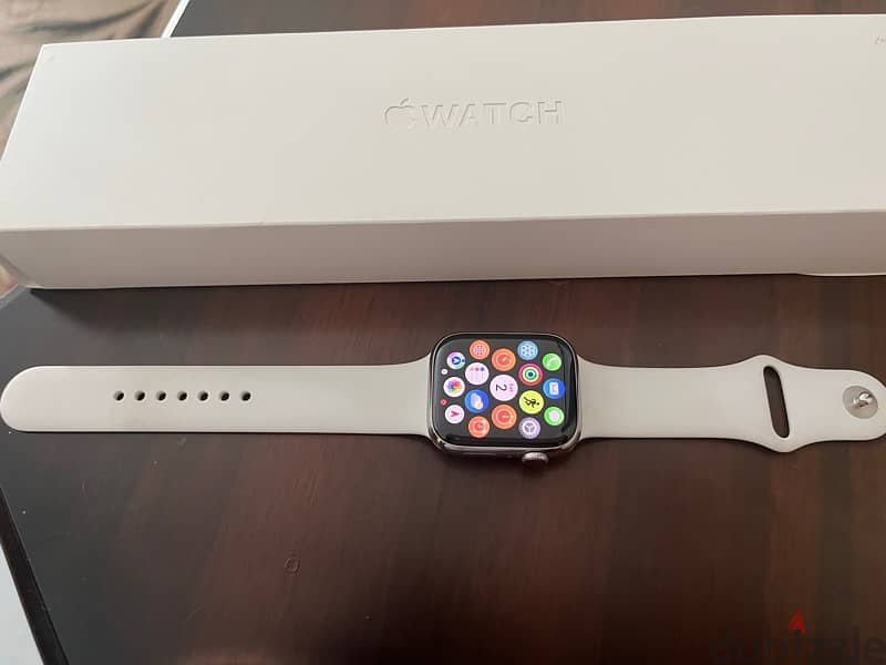 apple watch seires 8 4